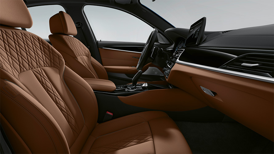 BMW 5 Series Sedan G30 Facelift 2020 interior in BMW Individual Full Merino leather – Tartufo