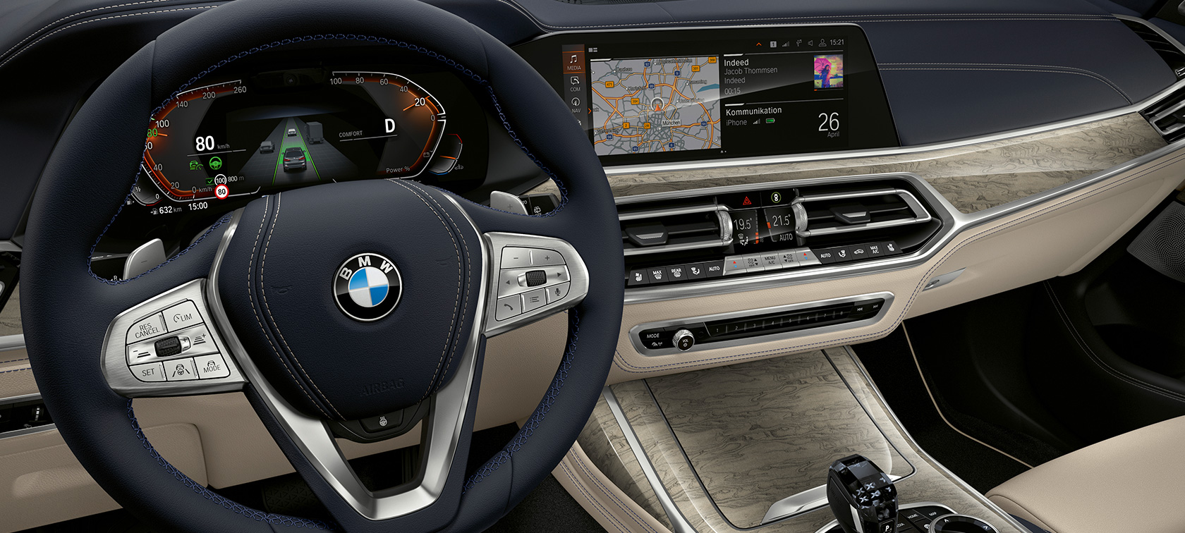 BMW X7 SUV G07 innovative features BMW X7 SUV G07 cockpit with focus on instrument cluster and driver’s panel